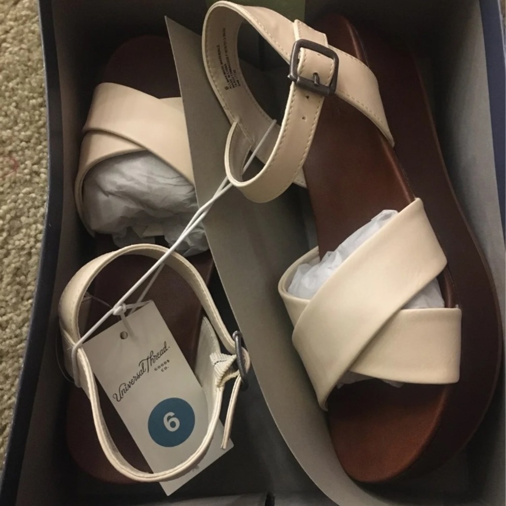 Shoes - Picture 2 of 3